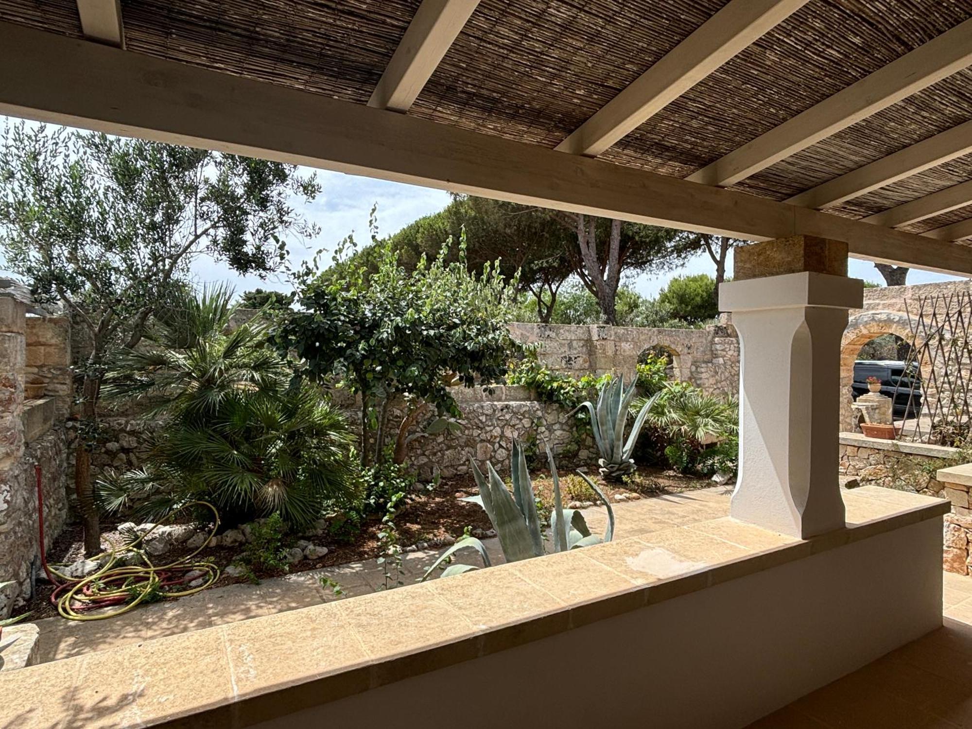 Agriturismo Masseria Alcorico Gagliano del Capo Exterior photo